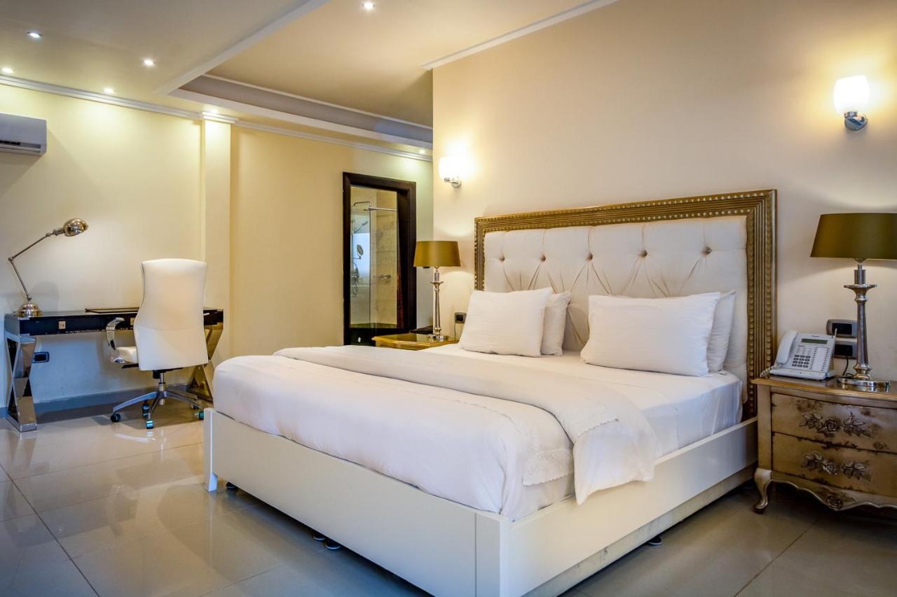 The Country Lodge Hotel Φρίταουν Εξωτερικό φωτογραφία